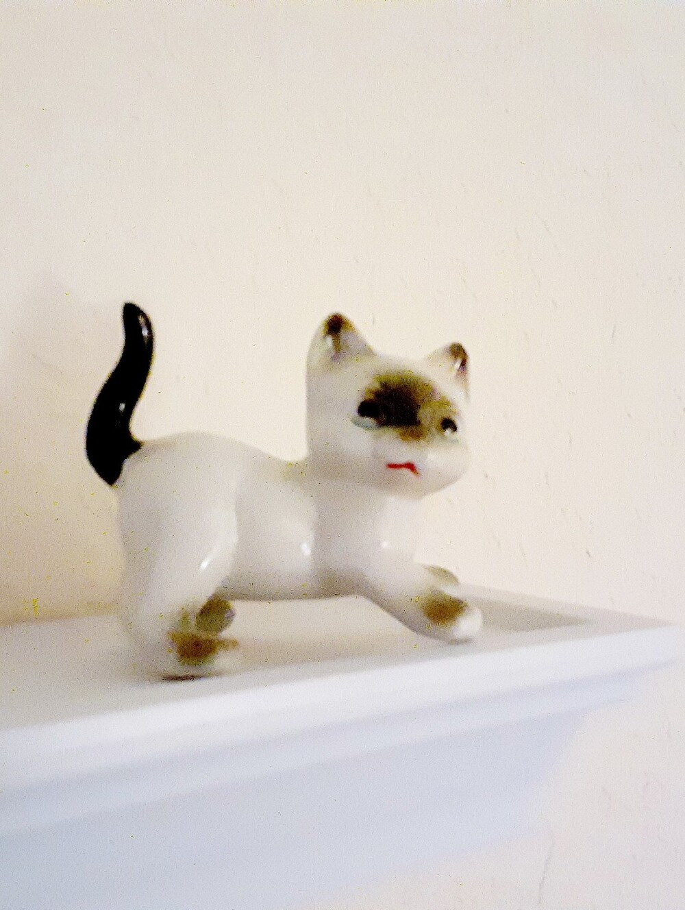 Siamese Vintage Japan Cat Figurine